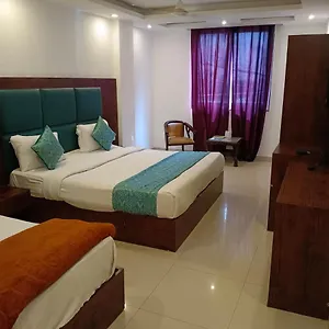 the-tark-near-igi-airport-delhi.top-gurgaonhotels.com/